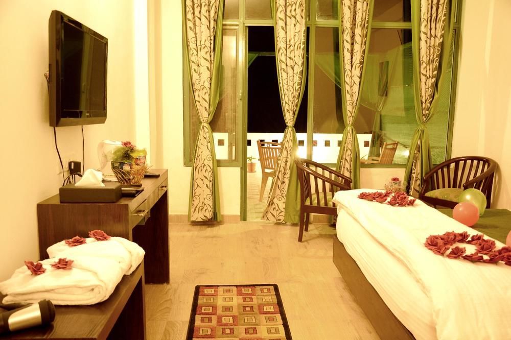 Lans Castle Hotel ลันส์โดว์นี ภายนอก รูปภาพ